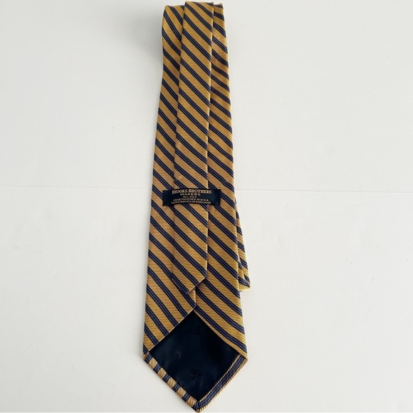 Brooks Brothers Gold and Blue Silk Striped Tie - Picture 2 of 5